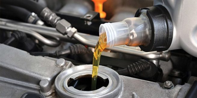 Synthetic oil change on a vehicle