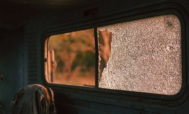 Rear window broken glass