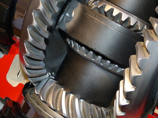 Inside of a overdrive transmission gear and how does the overdrive work