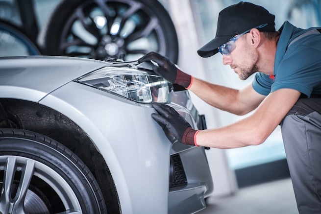 Let the mechanic check the vehicle when buying a used car from dealer