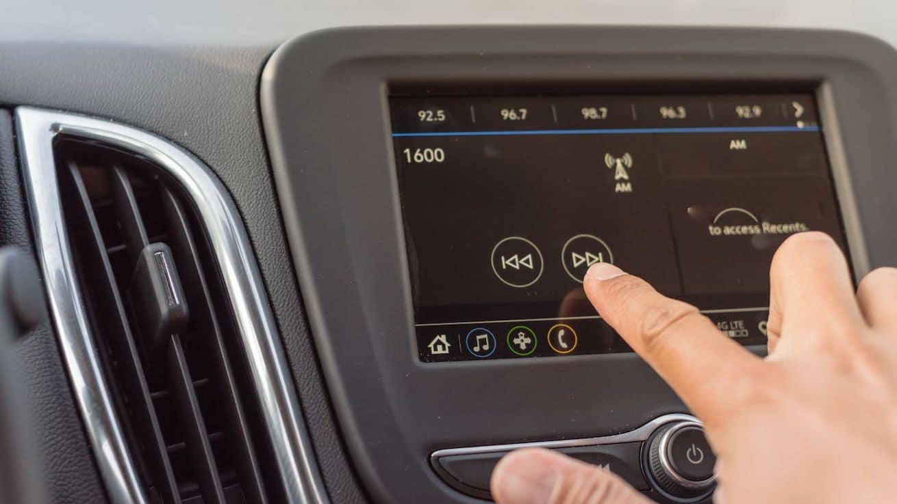 Rebooting your car stereo can lead you to solve the problem